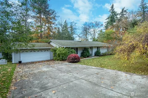 38680 Hood Canal Dr NE, Hansville, WA 98340