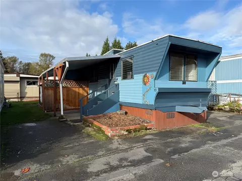 10515 Woodinville Dr #23, Bothell, WA 98011