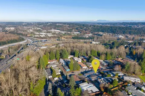 17316 Woodcrest Dr NE, Bothell, WA 98011 photo 28