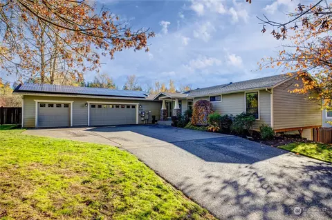 3709 236th St SE, Bothell, WA 98021