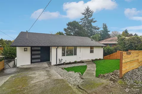 9252 9th Ave NW, Seattle, WA 98117