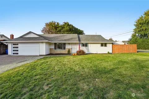 12 SW 10th St, Battle Ground, WA 98604