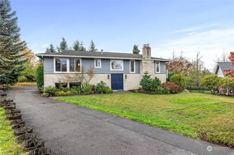 2494 Glenn Ct SE, Port Orchard, WA 98366