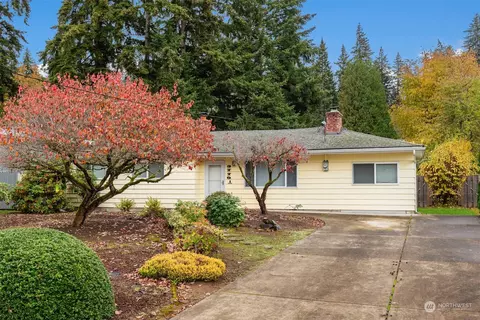 3770 138th Pl SE, Bellevue, WA 98006
