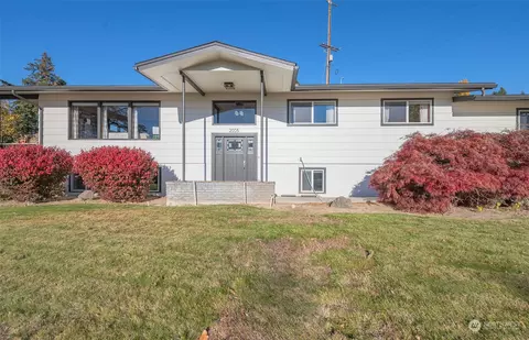 2005 Valley View Blvd, East Wenatchee, WA 98802