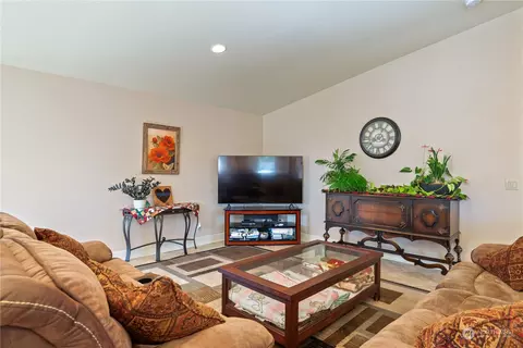 2227 Cedar Pl, Longview, WA 98632 photo 9