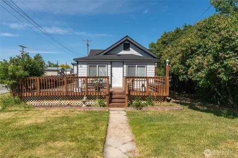 110 S Mansfield Blvd, Mansfield, WA 98830
