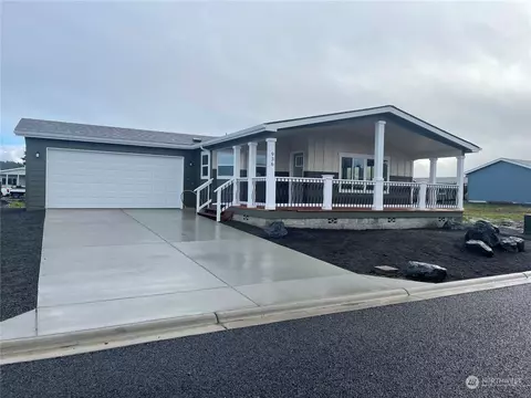 936 N Rock Rose Ave, Sequim, WA 98382