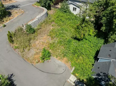 3234 113th Ave SE, Bellevue, WA 98004
