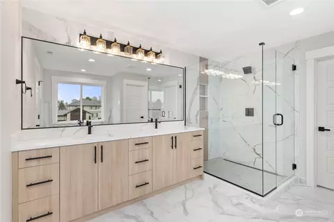 Bath - 7414 148th Avenue Ct E, Sumner, WA 98390 photo 6 of 7