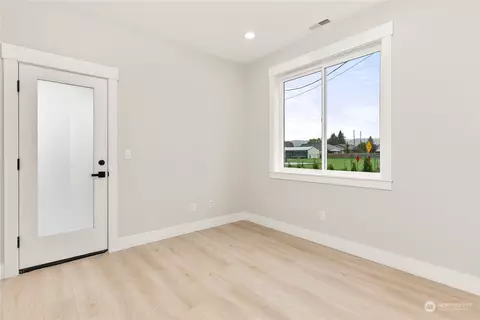 Bedroom - 7414 148th Avenue Ct E, Sumner, WA 98390 photo 2 of 4