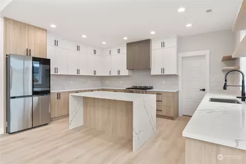 Kitchen - 7414 148th Avenue Ct E, Sumner, WA 98390 photo 5 of 5