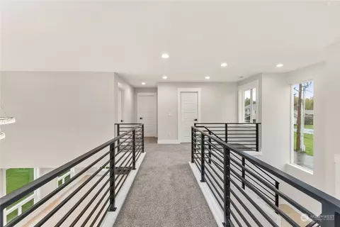 Entry Way - 7414 148th Avenue Ct E, Sumner, WA 98390 photo 3 of 4