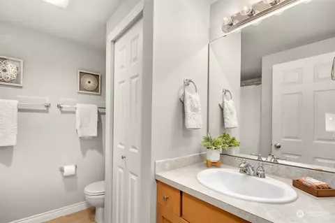 Bath - 17432 Bothell Way NE #B304, Bothell, WA 98011 photo 1 of 4