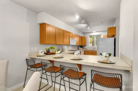 Kitchen - 17432 Bothell Way NE #B304, Bothell, WA 98011 photo 9 of 9