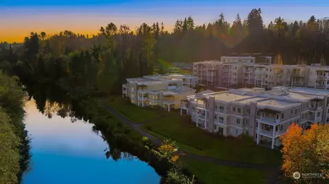View/Area - 17432 Bothell Way NE #B304, Bothell, WA 98011 photo 2 of 5