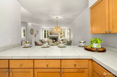 Kitchen - 17432 Bothell Way NE #B304, Bothell, WA 98011 photo 8 of 9
