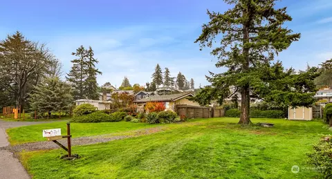 4826 Olympic Dr, Ferndale, WA 98248