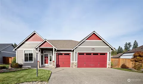 2926 Heron Ln SE, Olympia, WA 98501
