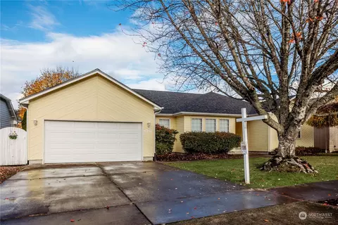 4218 Olympia Way, Longview, WA 98632