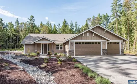 139 Doe Pl, Sequim, WA 98382