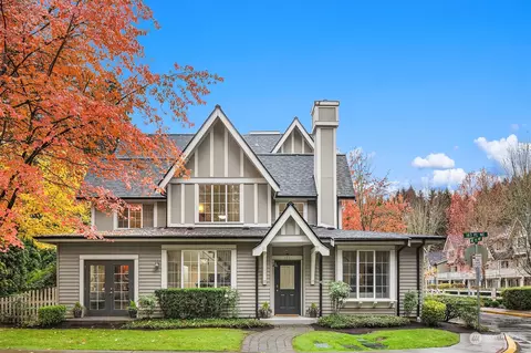 18223 NE 95th Way #101, Redmond, WA 98052