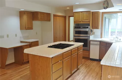 Kitchen - 310 Keach Loop, Steilacoom, WA 98388 photo 1 of 1
