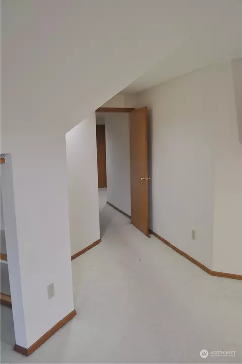 Entry Way - 310 Keach Loop, Steilacoom, WA 98388 photo 5 of 6