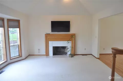 Living - 310 Keach Loop, Steilacoom, WA 98388 photo 4 of 4