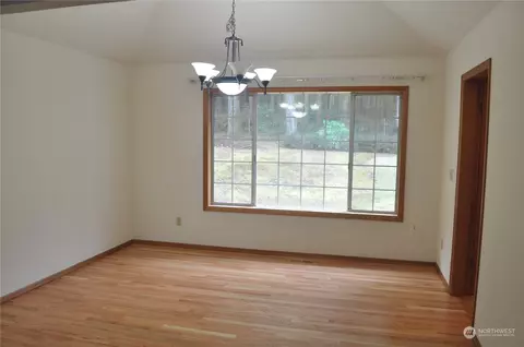 Living - 310 Keach Loop, Steilacoom, WA 98388 photo 3 of 4