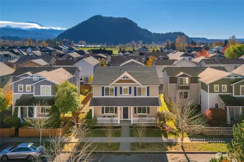 View/Area - 258 Bondgard Ave E, Enumclaw, WA 98022 photo 1 of 3