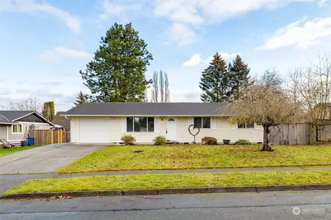 1118 Carmel Ave, Mount Vernon, WA 98273