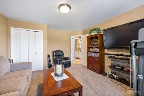 6911 227th St E, Spanaway, WA 98387 photo 23