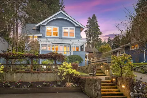 2609 NW 96th St, Seattle, WA 98117