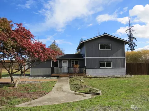 74 Cedar Bend Ln, Sequim, WA 98382