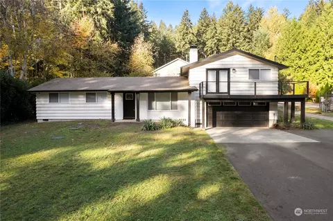 7611 Chambers Creek Rd W, University Place, WA 98467