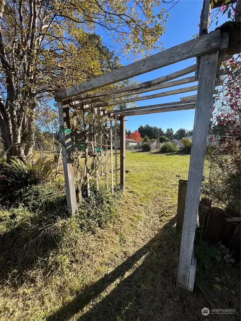 1504 164th Pl, Long Beach, WA 98631