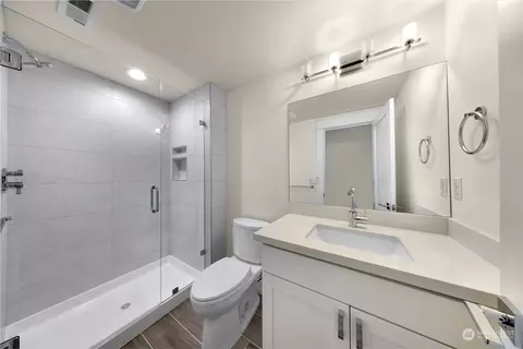 Bath - 746 N 87th St, Seattle, WA 98103 photo 7 of 7