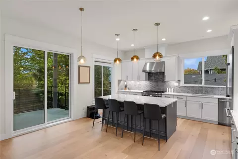 Kitchen - 746 N 87th St, Seattle, WA 98103 photo 3 of 4