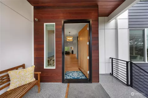 Entry Way - 746 N 87th St, Seattle, WA 98103 photo 1 of 4