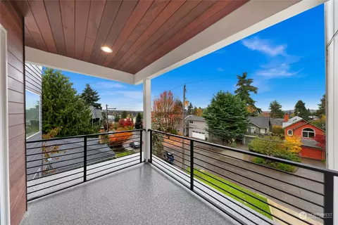 Exterior - 746 N 87th St, Seattle, WA 98103 photo 2 of 2