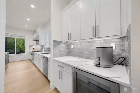 Kitchen - 746 N 87th St, Seattle, WA 98103 photo 4 of 4
