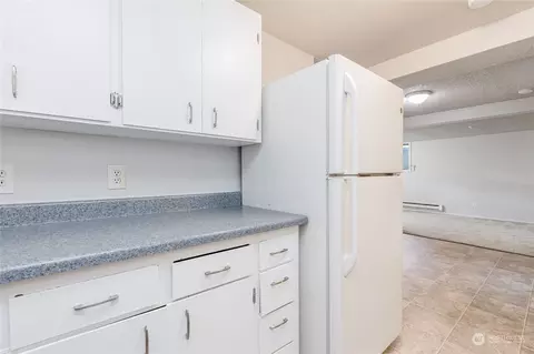 Kitchen - 1204 Wall St, Everett, WA 98201 photo 5 of 7