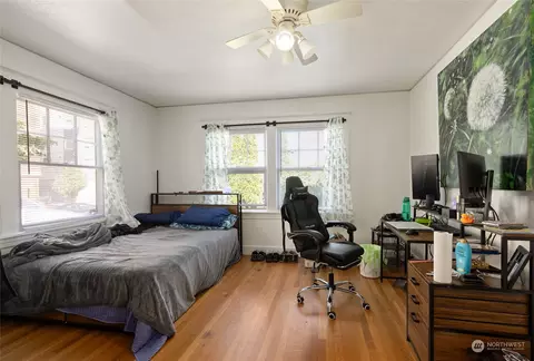 Bedroom - 1204 Wall St, Everett, WA 98201 photo 3 of 12
