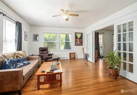 Living - 1204 Wall St, Everett, WA 98201 photo 5 of 5