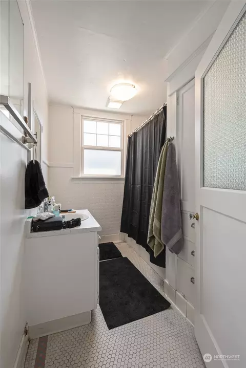 Bath - 1204 Wall St, Everett, WA 98201 photo 1 of 3