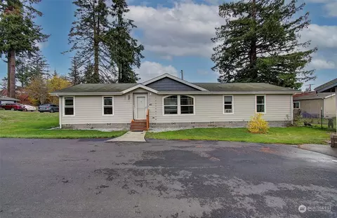 421 St Helens St, Toledo, WA 98591