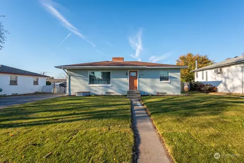 420 W Northshore Dr, Moses Lake, WA 98837