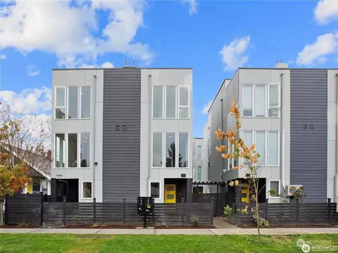 9440 20th Ave SW, Seattle, WA 98106
