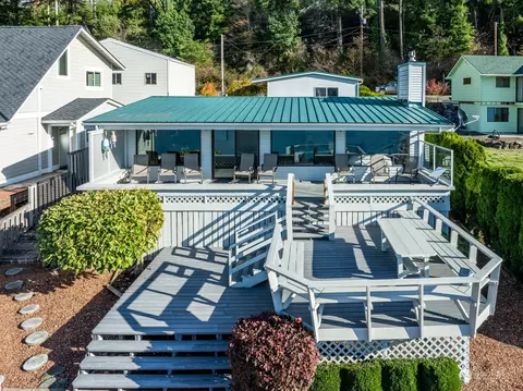 3510 E St Route 302, Belfair, WA 98528